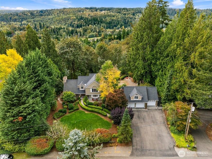 26257 SE 162 Place, Issaquah WA 98027
