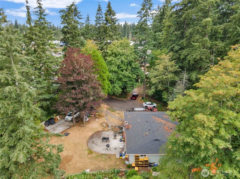 18929 Highway 99, Lynnwood WA 98036