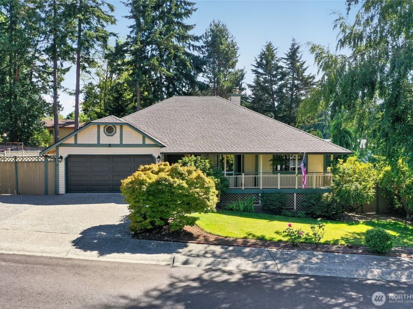 219 S 316th Place, Federal Way WA 98003