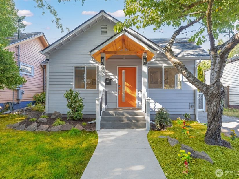 654 NW 53 Street, Seattle WA 98107