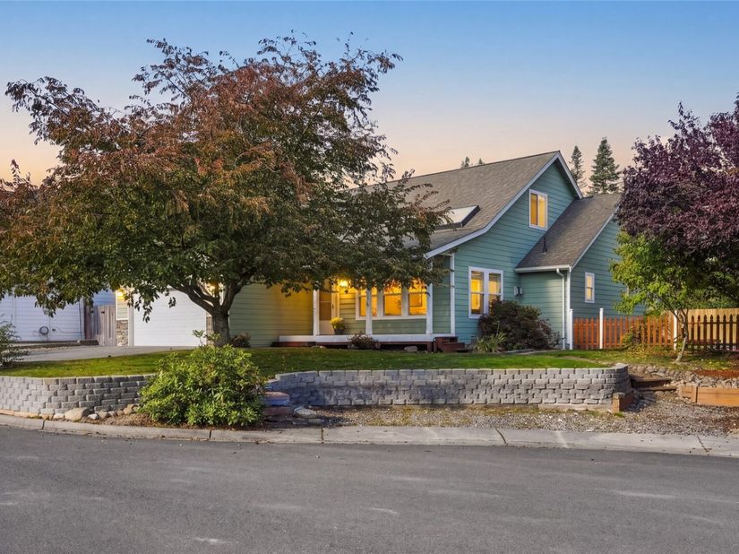 11117 24th Street NE, Lake Stevens WA 98258
