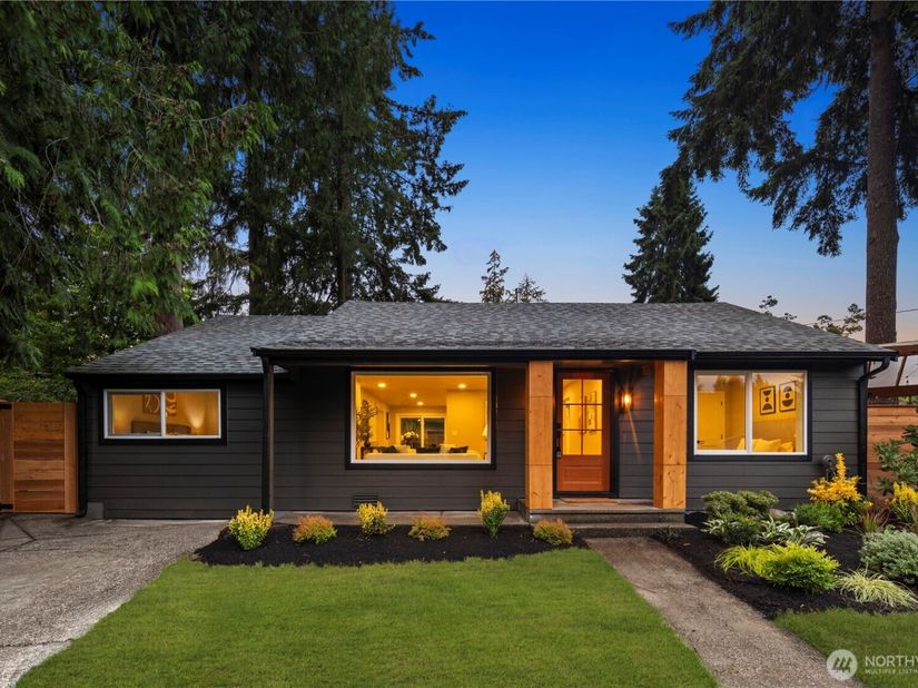 12520 24th Avenue NE, Seattle WA 98125
