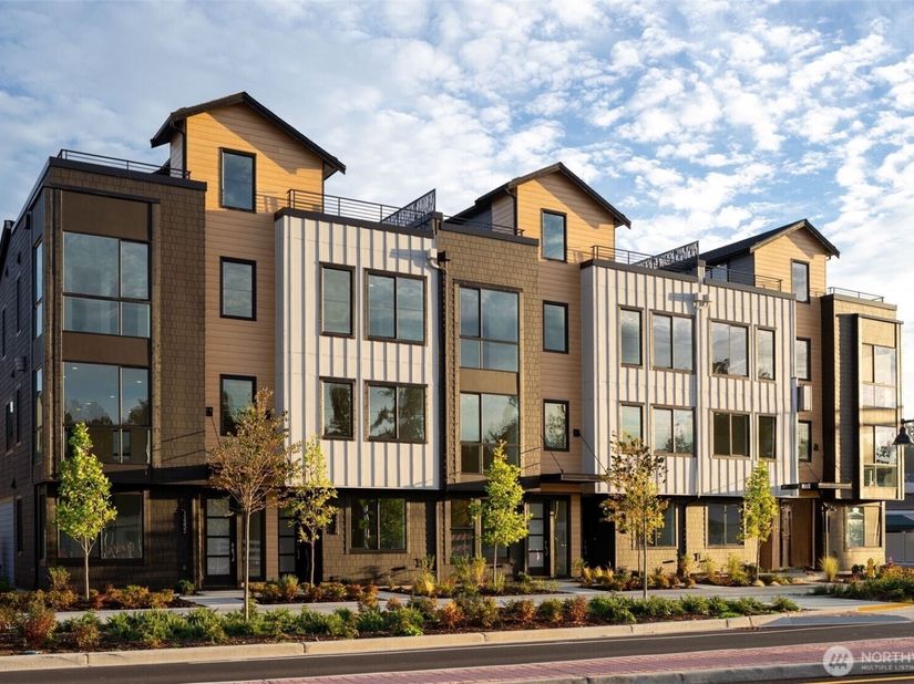 13326 (Site 5) NE 175th Court, Woodinville WA 98072