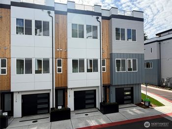 1139 129th Court NE