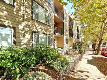 840 NE 125th Street
