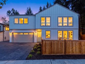 121 N 136th Street