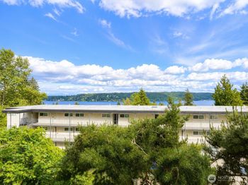 15020 Bothell Way NE