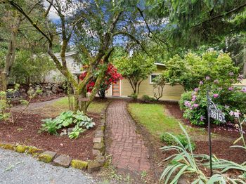 3815 NE 113th Street