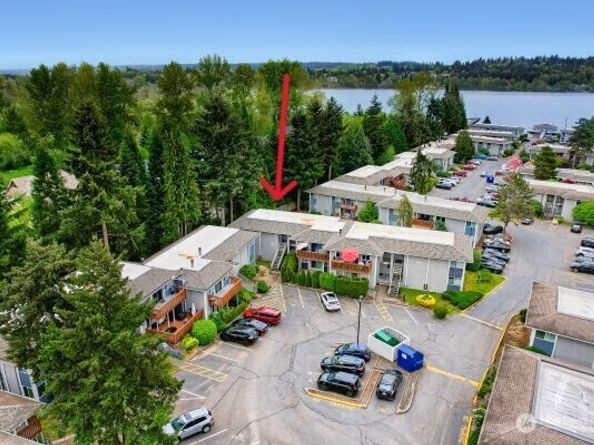 17208 NE 45th Street 66, Redmond WA 98052