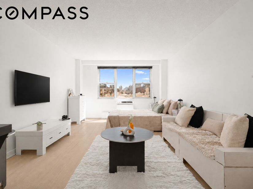 230 East 15th Street 9K, New York NY 10003