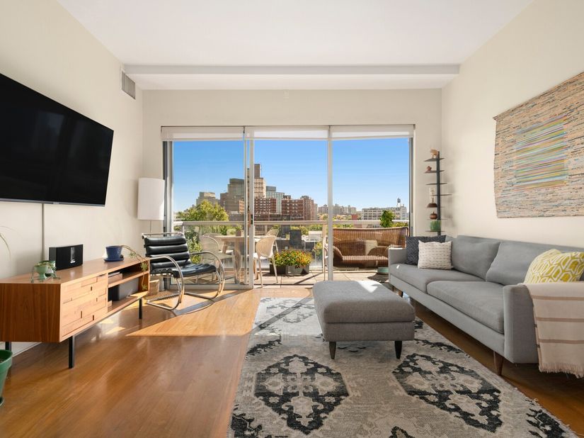 383 Carlton Avenue 7S, Brooklyn NY 11238
