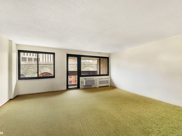 333 Pearl Street 5L, New York NY 10038