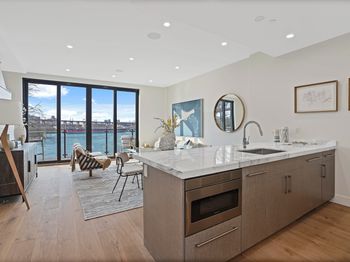 21-31 Shore Boulevard