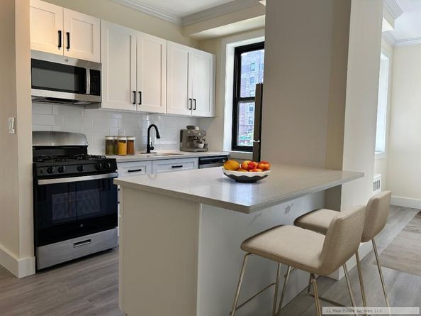 269 Bennett Avenue 3B, New York NY 10040