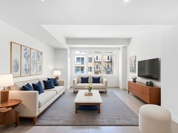 305 East 51st Street RU5A, New York NY 10022