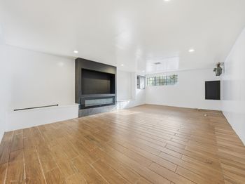 2271A Pacific Street