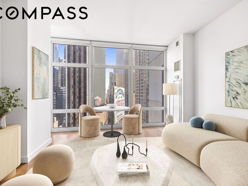 1600 Broadway 19F, New York NY 10019