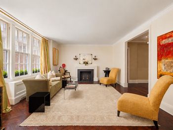 7 Gracie Square