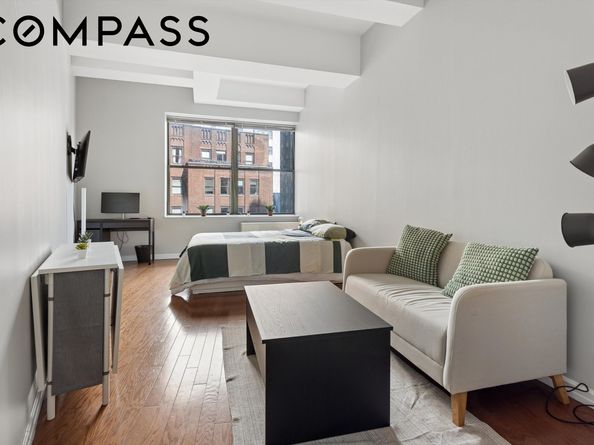 99 John Street 1413, New York NY 10038