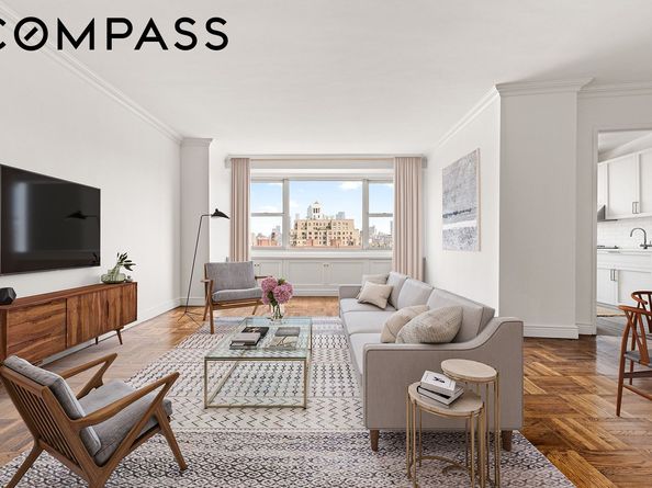 2 Charlton Street 9E, New York NY 10014