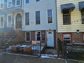 116 Hall Street