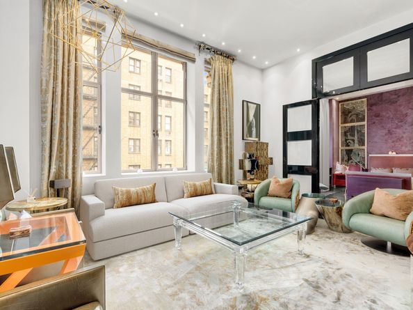 252 7th Avenue 3W, New York NY 10001