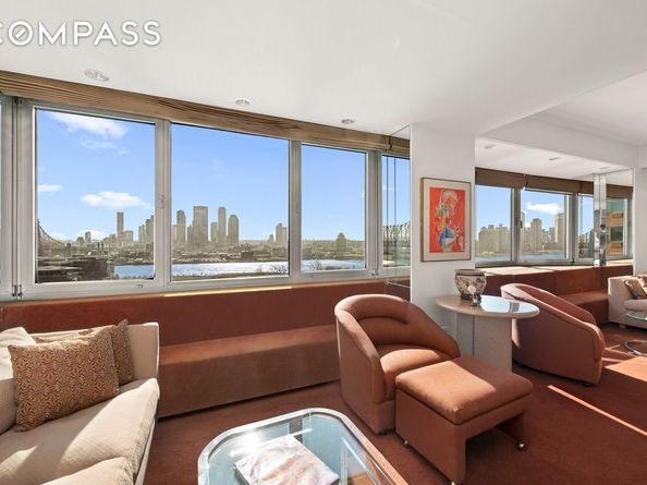 25 Sutton Place S 18M, New York NY 10022