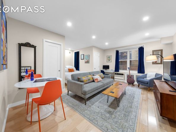 88 Bleecker Street 1A, New York NY 10012