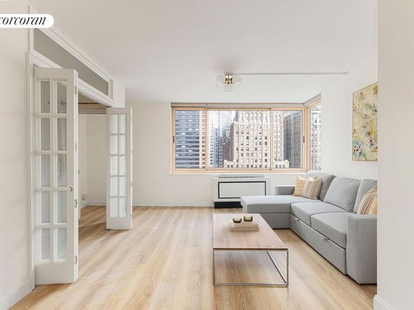 250 South End Avenue 11E, New York NY 10280