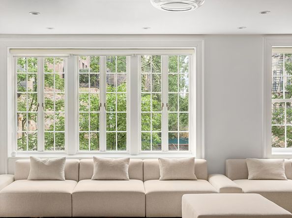 395 Bleecker Street, New York NY 10014