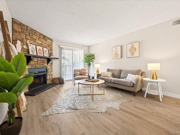 8335 Fairmount Drive 7205, Denver CO 80247