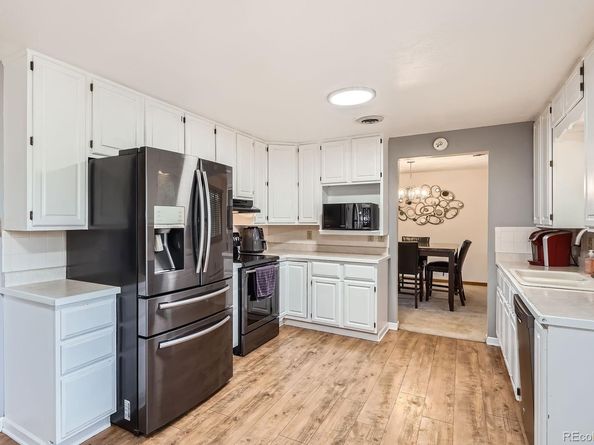 11290 W 77th Drive, Arvada CO 80005