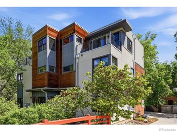 2056 Walnut Street