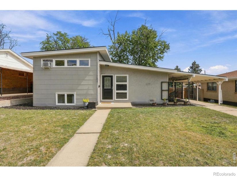 1654 S Perry Street, Denver CO 80219