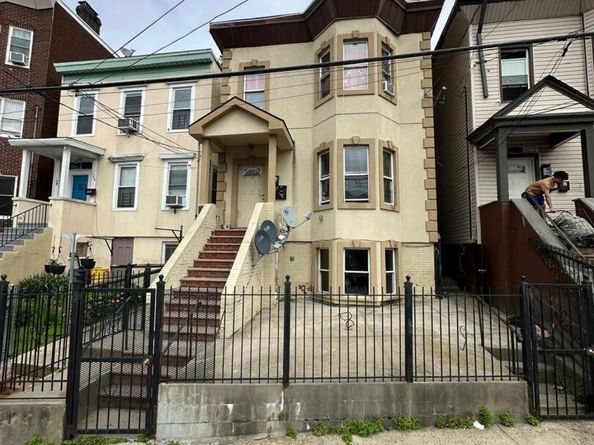 110 Beech Street, Yonkers NY 10701