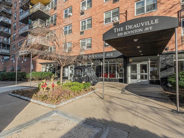 Undisclosed Address #943359, Bronx NY 10473