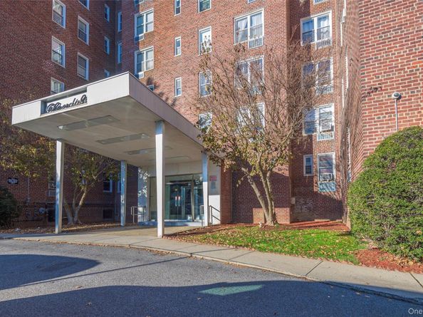 125 Bronx River Road 2E, Yonkers NY 10704