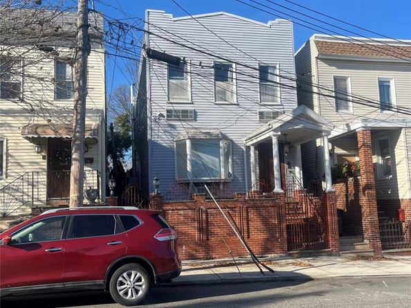 52-62 68th Street, Maspeth NY 11378