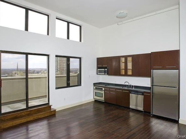 25 Leroy Place 2, New Rochelle NY 10805