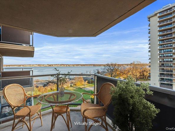 17-85 215 Street 5L, Bayside NY 11360