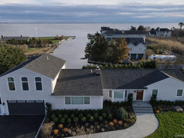 18 Matilda Court, Bayport NY 11705
