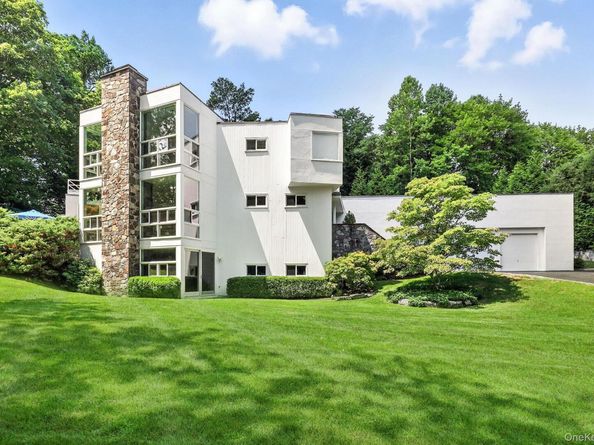 91 Chestnut Hill Lane, Briarcliff Manor NY 10510
