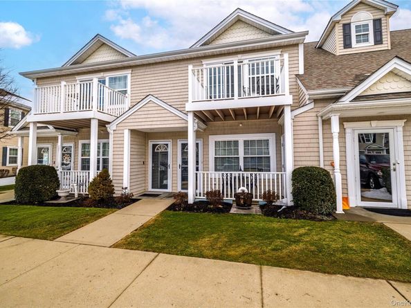 418 Willow Lane, Valley Stream NY 11580