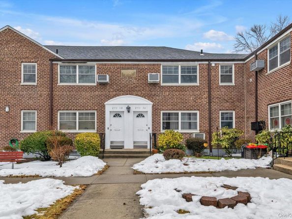251-16 58th Avenue Unit 251, Little Neck NY 11362