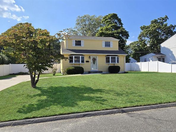 119 Noel Drive, Centereach NY 11720