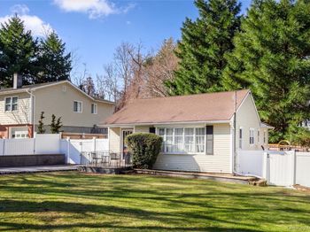 193 Maple Road