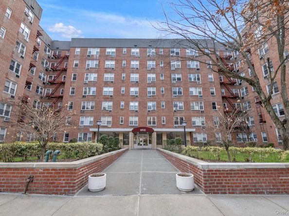 1 Sadore Lane 7Y, Yonkers NY 10710
