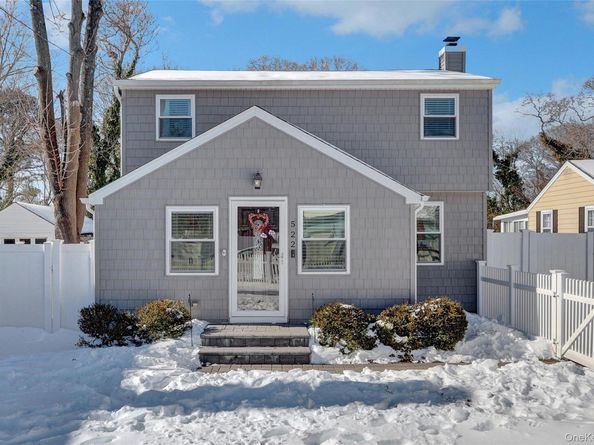 522 Browns Road, Nesconset NY 11767