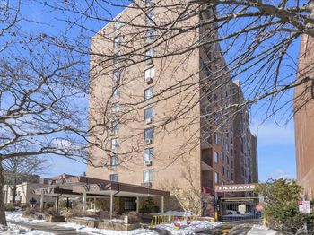 14477 Roosevelt Avenue