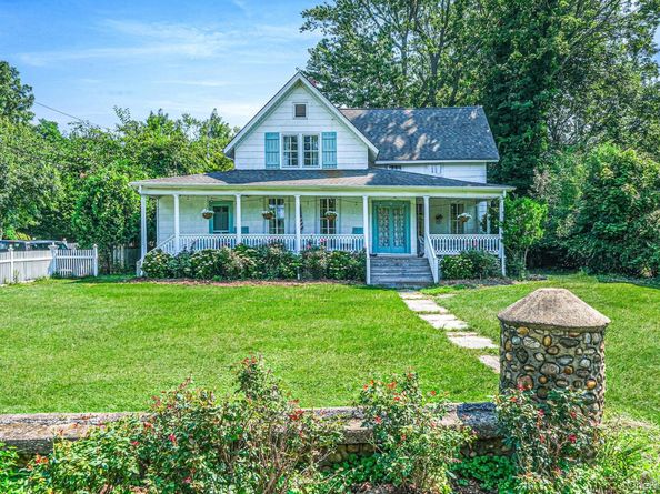 45 Shore Road, East Setauket NY 11733